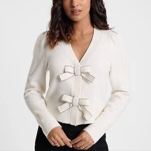 Express NEW Embellished Bow V-Neck Cardigan Sz XL Ivory